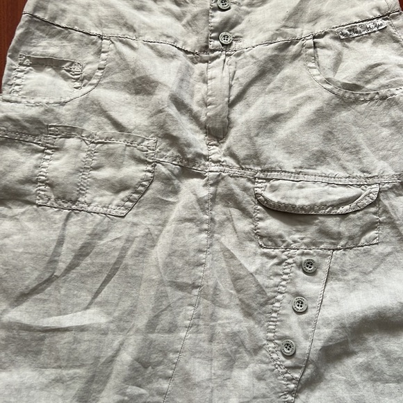 Le Ble’e Casual Cream‎ Skirt - Picture 2 of 11